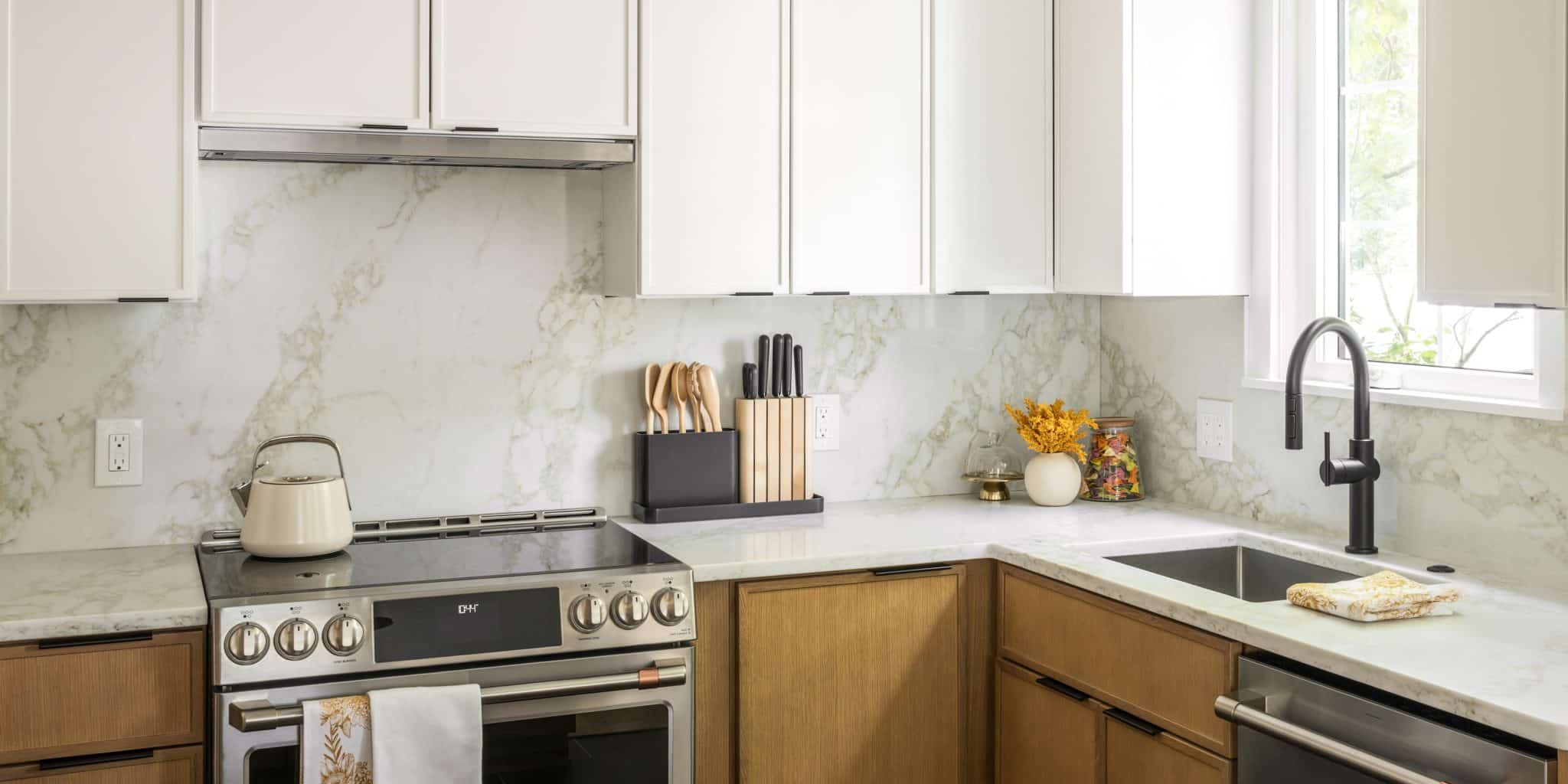 Contemporary Kitchen Remodel by R Builders project photo